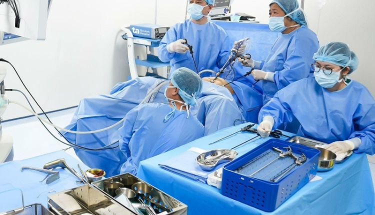 mac-ung-thu-sau-10-nam-man-kinh